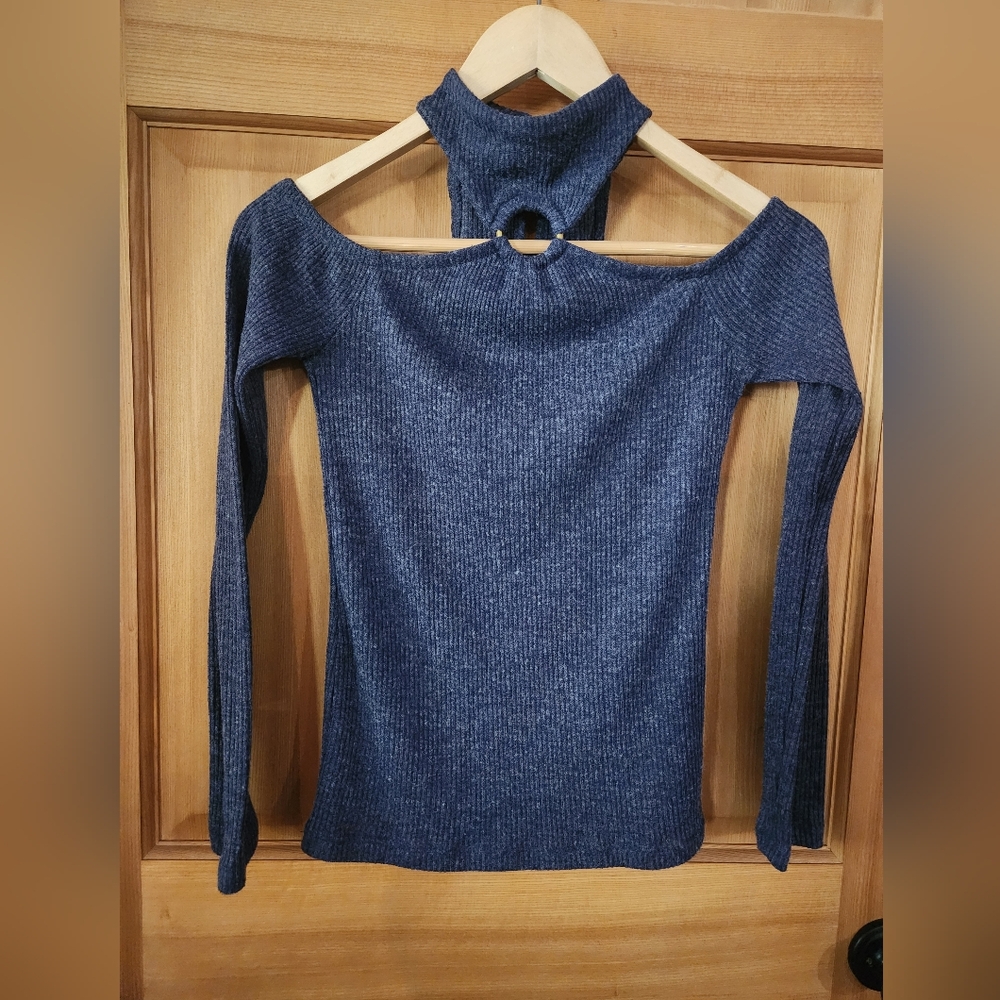 Venus xs navy blue ribbed cold shoulder long sleeved top
